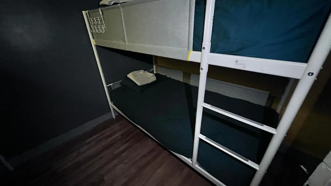 Pied-A-Terre Mont-Royal Hostel Montreal 0*,